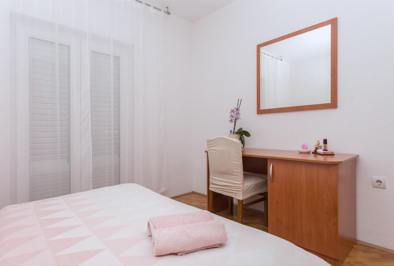 Skiljini Dvori - Apartman Makarska Buitenkant foto
