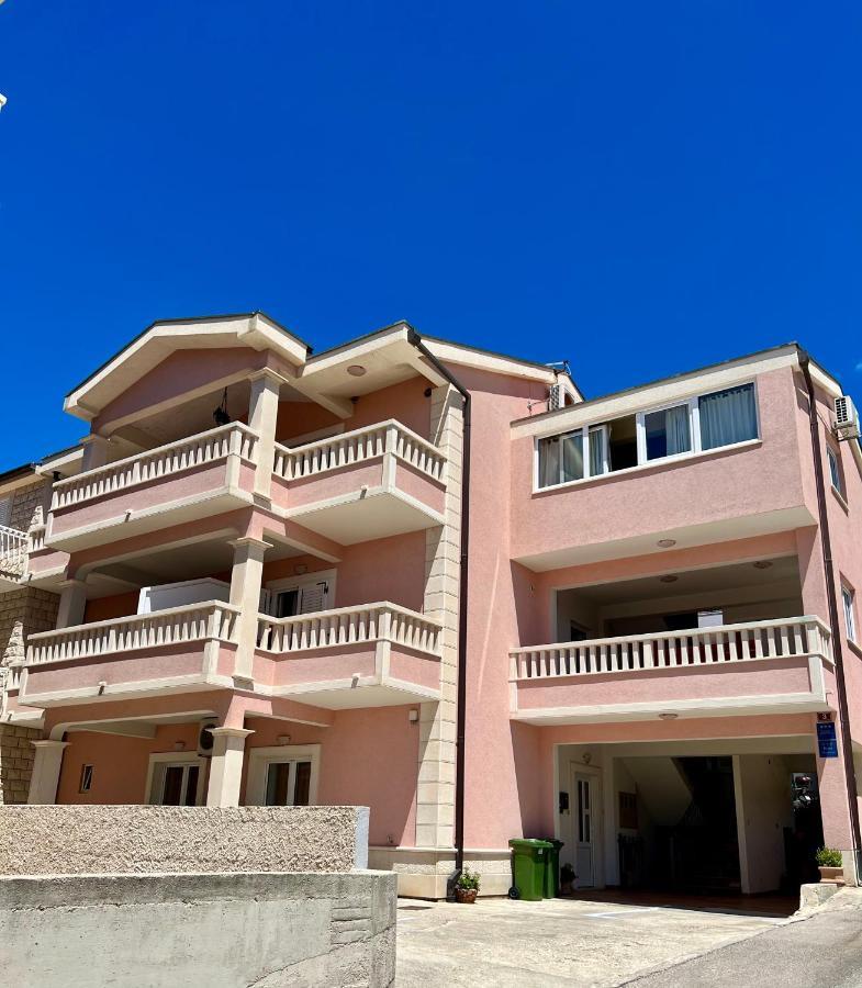 Skiljini Dvori - Apartman Makarska Buitenkant foto